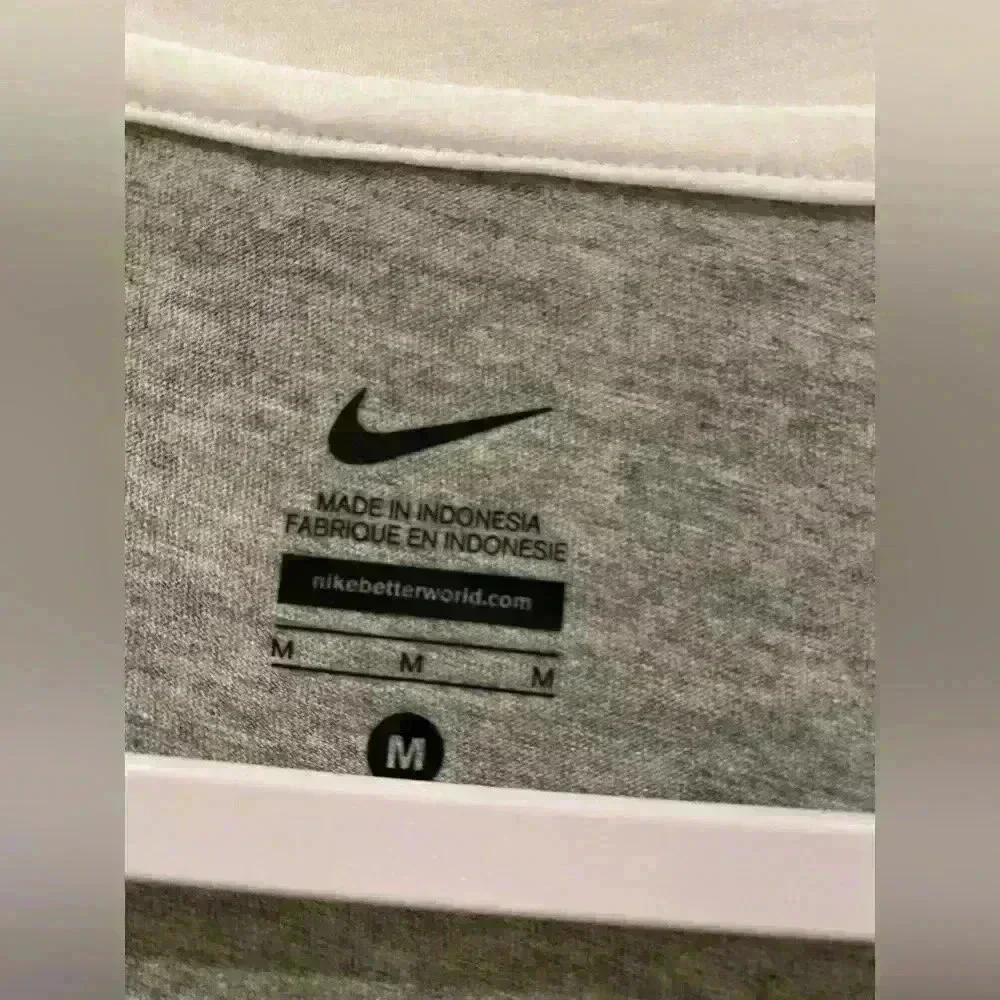 NWT NIKE Florida gators gray top with mesh sleeve for ventilation Sz M!